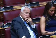 ΠΑΣΟΚ κατά Βορίδη: Η σιωπή για τις υποκλοπές είναι ενοχική