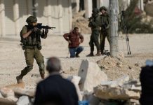 Δυτική Όχθη: Δύο Παλαιστίνιοι νεκροί από πυρά Ισραηλινών εποίκων (Video)