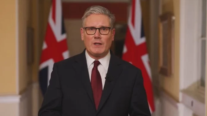 Στάρμερ: Αποδεχθήκαμε αίτημα των ΗΠΑ να χρησιμοποιήσουν βρετανικές βάσεις για αμυντικά πλήγματα κατά ιρανικών πυραύλων