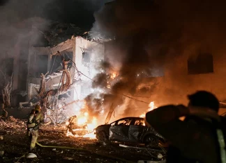 Η Χεζμπολάχ «στοχοποίησε» το Ισραήλ, βομβαρδισμοί στον Λίβανο – Γαλλία, Γερμανία, Βρετανία δηλώνουν έτοιμες για στρατιωτικές ενέργειες κατά του Ιράν