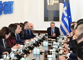 Καταποντίζεται στον… κάμπο η ΝΔ!