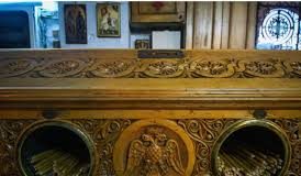 Τήνος: Συνελήφθη 37χρονος που έκλεψε παγκάρι και τάματα από εκκλησία