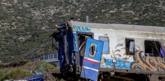 Καρέ – καρέ το «μπάζωμα» του χώρου του πολύνεκρου σιδηροδρομικού δυστυχήματος των Τεμπών στα αρχεία που κρατούσαν οι δικαστικοί πραγματογνώμονες