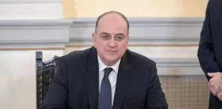 Μακάριος και “άριστος”, μετά ή άνευ πτυχίου…