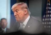 Ιρανός αξιωματούχος σε Τραμπ: «Έχει 20 ώρες» να παραδοθεί