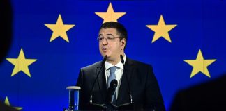 Παραίτηση Τζιτζικώστα και «κάθοδος» στην Α’ Θεσσαλονίκης