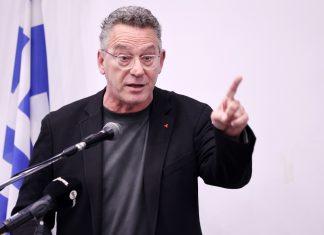 Αρβανίτης για Μητσοτάκη: Η κυβέρνηση της συγκάλυψης πανηγυρίζει για το Κράτος Δικαίου μετά την έκθεση της ΕΕ