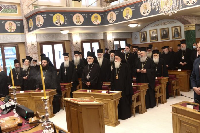 «Όχι» της Εκκλησίας στον γάμο ομοφυλόφιλων ζευγαριών – Τι αποφάσισε το ΣτΕ