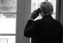 Ο … θρίαμβος μιας υποχώρησης