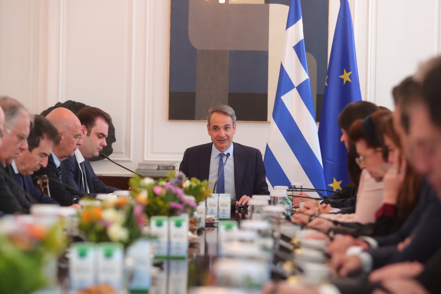 ade80ea13c978d09040cf71f8a6fcb99_L