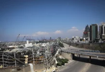 Μέση Ανατολή: Εκρήξεις στην Τεχεράνη – Επιθέσεις σε αεροδρόμιο του Κουβέιτ και σε δεξαμενόπλοιο κοντά στο Κατάρ