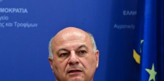 Ο Τσιάρας παρά τα όσα ισχυρίζεται, εξαίρεσε από κυρώσεις σειρά παραβάσεων μία μέρα πριν παραιτηθεί – «Αποδυναμώνει το σύστημα ελέγχων»