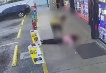 Σάλος στις ΗΠΑ μετά την άγρια δολοφονία μητέρας δύο παιδιών από παράνομο μετανάστη που τη χτύπησε στο κεφάλι με σφυρί, σκληρές εικόνες