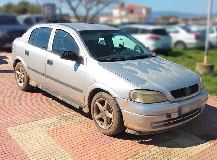 Ροδόπη: Χειροπέδες σε διακινητή μεταναστών – Μετέφερε παράνομα έξι αλλοδαπούς