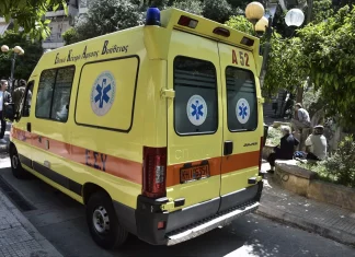 Αγωνία για 52χρονη που έπεσε από μπαλκόνι στην Πάτρα – Νοσηλεύεται σε κρίσιμη κατάσταση