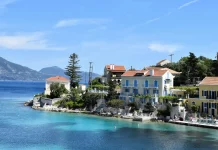 Θρίλερ στην Κεφαλονιά: 19χρονη βρέθηκε νεκρή σε πλατεία του Αργοστολίου