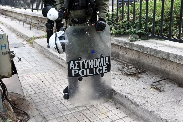 Τελικά δεν ήταν ληστεία ο ξυλοδαρμός του αστυνομικού στην Ηλιούπολη όπως τον παρουσίασαν