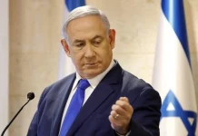 Ο Νετανιάχου έδειξε την έξοδο στον προσωπάρχη του για σειρά από σκάνδαλα