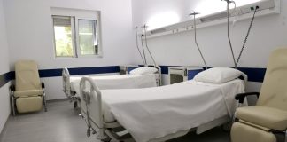 Νοσοκομείο Καλαμάτας: Κατέρρευσε γιατρός λόγω εξάντλησης από τις εφημερίες – «Λουκέτο» στις εισαγωγές στις Παθολογικές Κλινικές