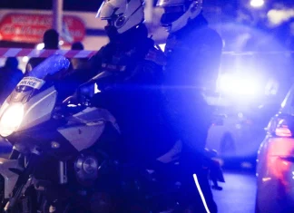 Επιχείρηση της αστυνομίας σε εγκαταλελειμμένο κτίριο στη Θεσσαλονίκη, 15 προσαγωγές