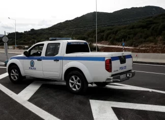 Επεισοδιακή καταδίωξη 48χρονης στο Κορωπί: Συνελήφθη να οδηγεί μεθυσμένη και υπό την επήρεια αναβολικών