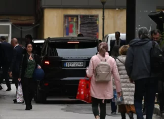 Ξανά στον “Ευαγγελισμό” ο Μητσοτάκης για να ενημερωθεί για την υγεία του Μυλωνάκη