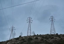 Νέα Ζηλανδία: Χιλιάδες κάτοικοι χωρίς ρεύμα, εκατοντάδες έφυγαν από τα σπίτια τους λόγω κυκλώνα που πλησίαζε στο Βόρειο Νησί της χώρας