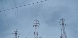 Νέα Ζηλανδία: Χιλιάδες κάτοικοι χωρίς ρεύμα, εκατοντάδες έφυγαν από τα σπίτια τους λόγω κυκλώνα που πλησίαζε στο Βόρειο Νησί της χώρας