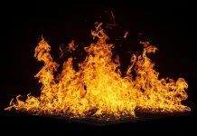 Τουρκία: Άνδρας ήθελε να αυτοπυρποληθεί αλλά οι πυροσβέστες είχαν… άλλα σχέδια – (VIDEO)