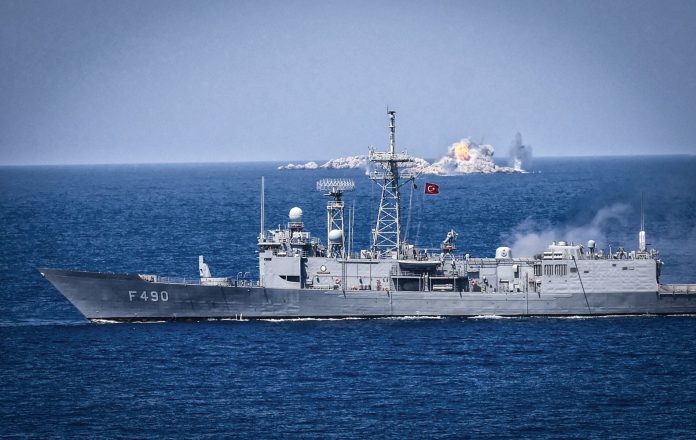 Τουρκία: Eπίδειξη δύναμης με την άσκηση «Γαλάζια Πατρίδα»
