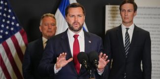 ΗΠΑ – Ιράν: Ο Βανς ζητά παράδοση εμπλουτισμένου ουρανίου – Η Τεχεράνη καταγγέλλει στον ΟΗΕ τον αποκλεισμό λιμανιών