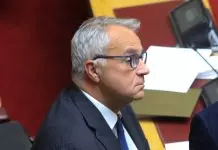 Μάκης Βορίδης: Σόλο