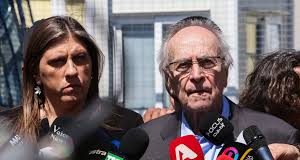 Νίκος Κωνσταντόπουλος και Ζωή ενοχλήθηκαν από τη μηχανή αστυνομικού οχήματος – Δείτε βίντεο με τις αντιδράσεις τους