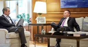 Συνάντηση Μητσοτάκη-Στουρνάρα: Η κυβέρνηση προτείνει την ανανέωση της θητείας του διοικητή της Τράπεζας της Ελλάδος