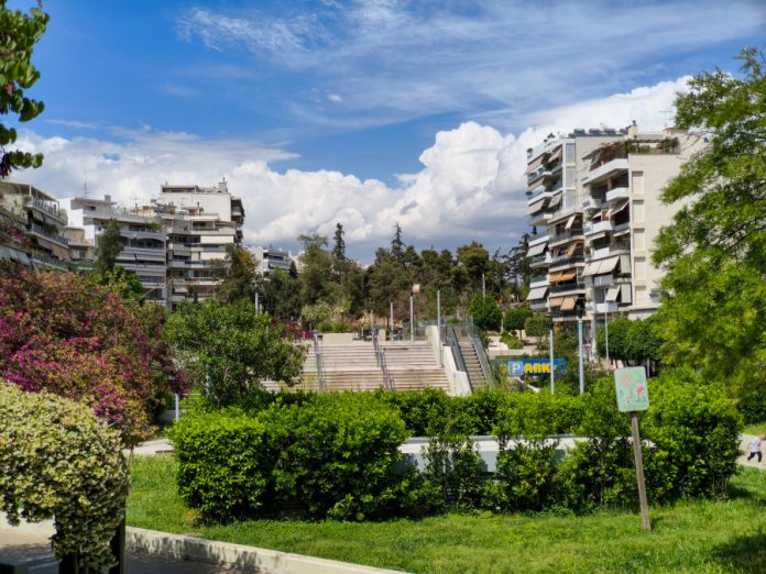 «Δεν γνωρίζει» η κυβέρνηση για την οσμή στην Αττική!