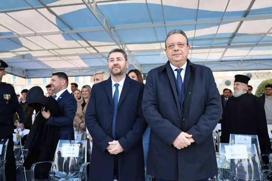 8907bc381fe327652eb536fb5414bfdd_L Μέτωπο με το ΠΑΣΟΚ ανοίγει ο ΣΥΡΙΖΑ- Το κατηγορεί για «πλάτες στην κυβέρνηση»