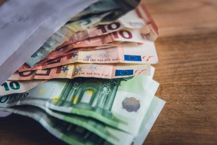 Όλα όσα πρέπει να γνωρίζετε για τις ρυθμίσεις οφειλών στην εφορία