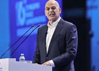 Νίκος Δένδιας: Φανφαρονία
