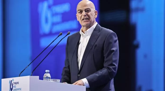 Νίκος Δένδιας: Φανφαρονία