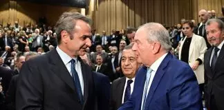 Τζάμπα πάνε οι «προξενήτρες» στον Καραμανλή Η απουσία Καραμανλή από το συνέδριο της ΝΔ οριστικοποιεί τη ρήξη με τον Κυριάκο Μητσοτάκη