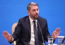 Η μία «σφαίρα» για πρόταση μομφής