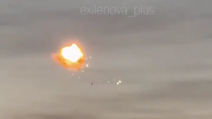 Μαζική ουκρανική επίθεση με drone κατά της Μόσχας: Ζημιές σε υποδομές, δεκάδες καταρρίφθηκαν