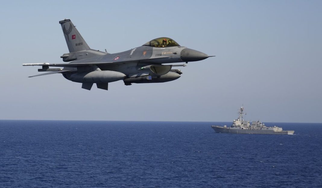 f16_tourkia-1200x700