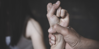 133 γυναικοκτονίες σε 4 μήνες στην Τουρκία – Τα περισσότερα θύματα δολοφονήθηκαν μέσα στο σπίτι τους