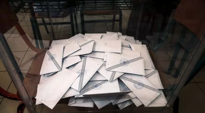 Το… ανοιχτό παράθυρο για κάλπες το φθινόπωρο