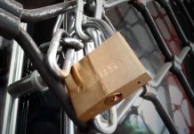 Βαλκανικό «success story» με ελληνικά λουκέτα