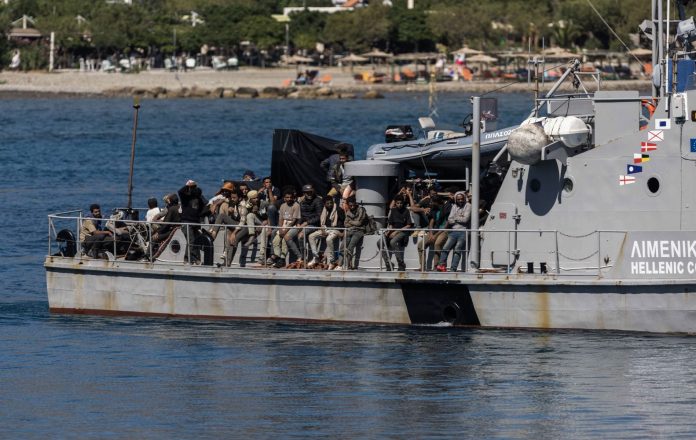 Γεμίζει η ενδοχώρα με παράνομους μετανάστες από την Κρήτη