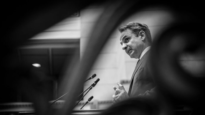 Τα νέα κόμματα και η παγίδα (ή μπλόφα Μητσοτάκη;) με τον χρόνο των εκλογών