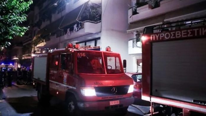 Φωτιά σε κατοικία στο Παλαιό Φάληρο