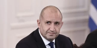 Και τυπικά πρωθυπουργός της Βουλγαρίας ο Ρούμεν Ράντεφ, μετά τη σαρωτική νίκη στις εκλογές